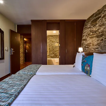 Lar Da Mota Boutique Hotel 2*